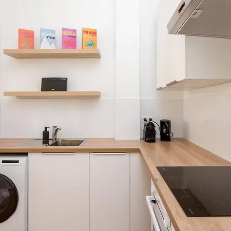 Sleepoo - Paradise 8 *