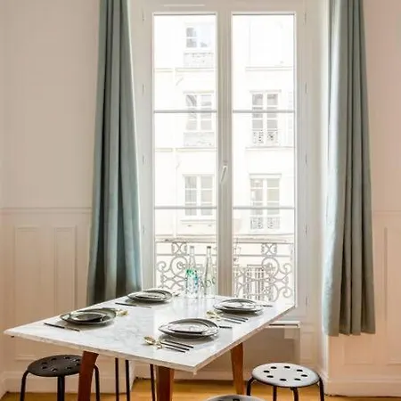 Sleepoo - Paradise 8 Apartment *