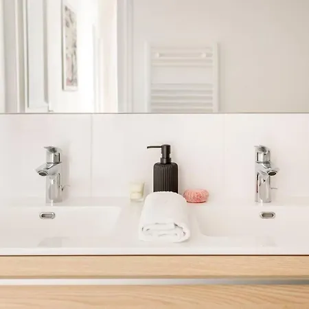 Sleepoo - Paradise 8 *